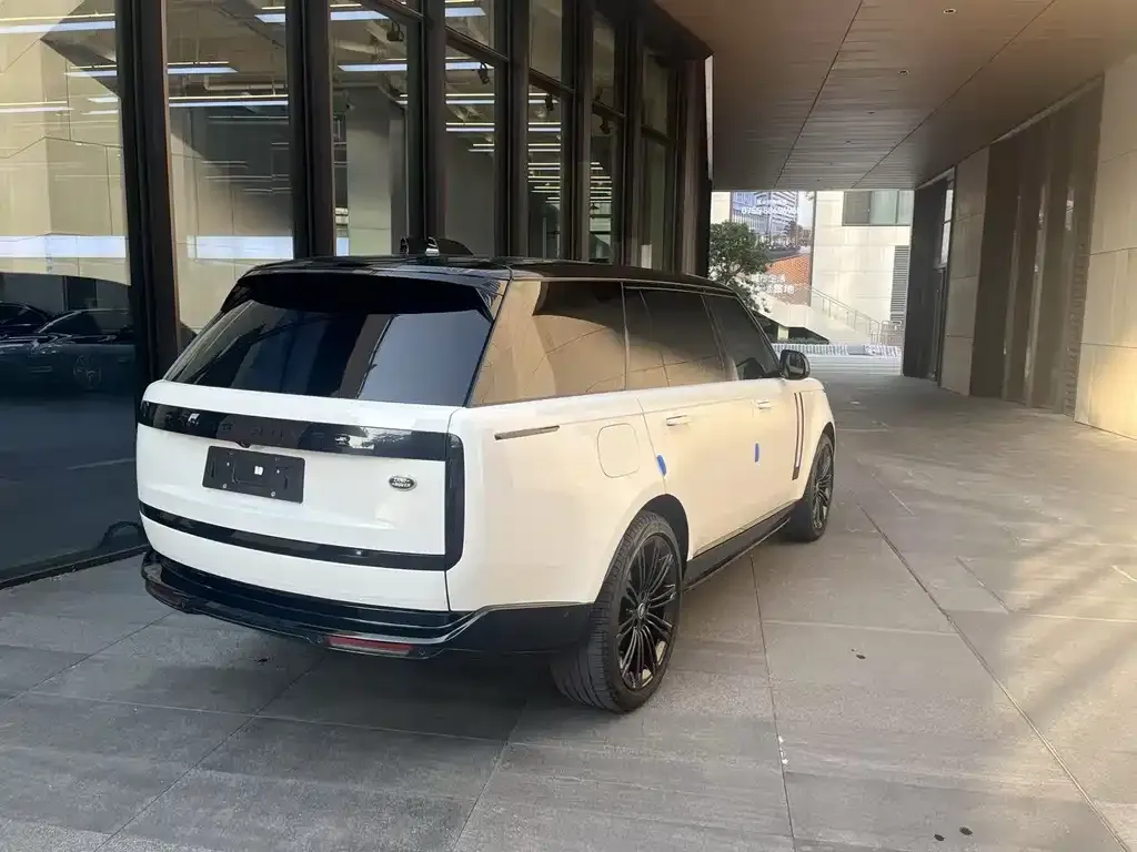 Land Rover Range Rover 2023 из CN, фото 4
