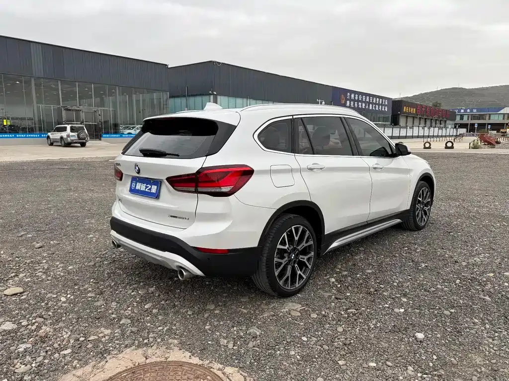 BMW X1 2021 из CN, фото 5