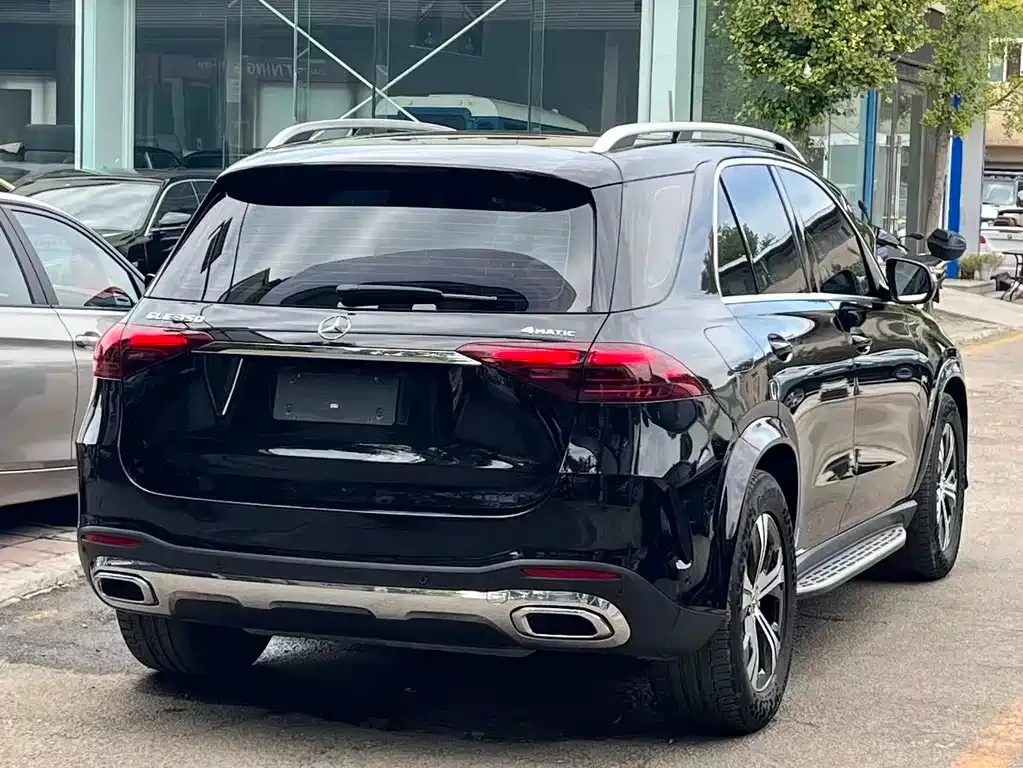 Mercedes-Benz GLE 2023 из CN, фото 3