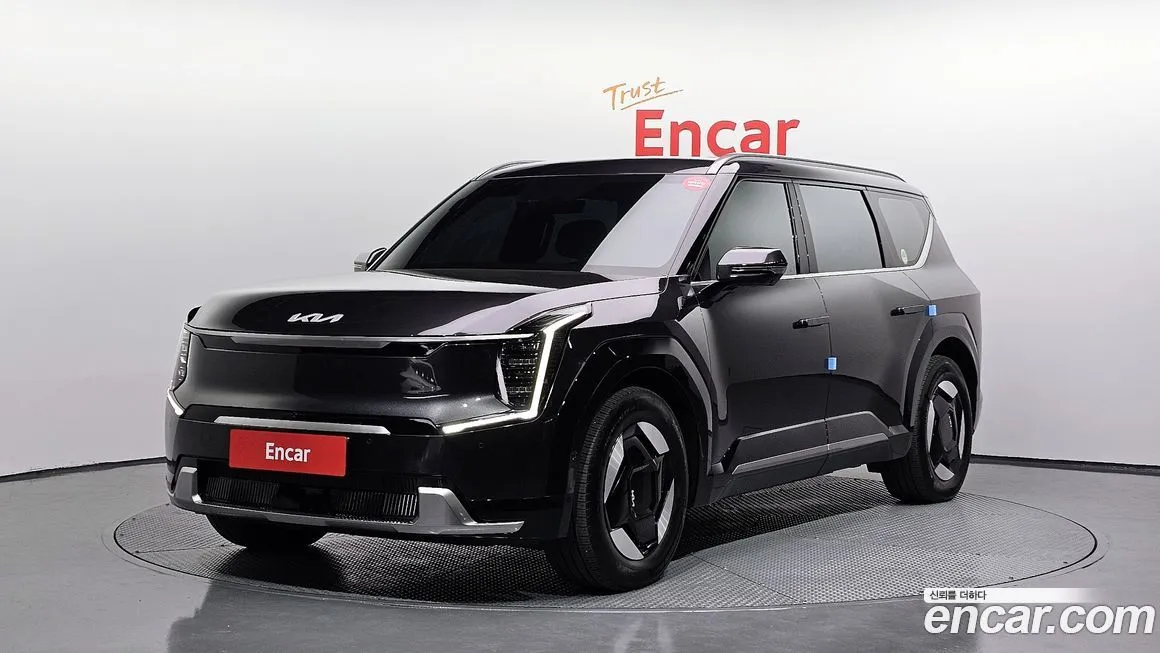 Kia EV9 2024 из KR, фото 1