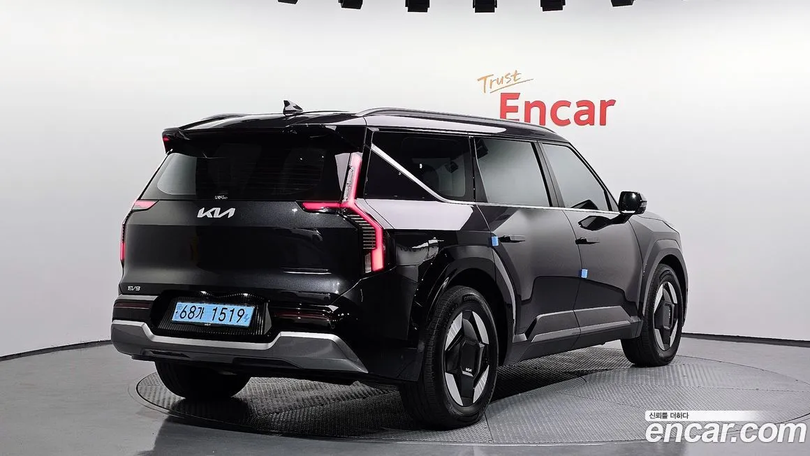 Kia EV9 2024 из KR, фото 2