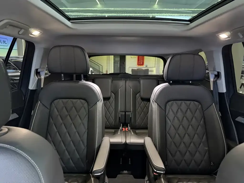 Volkswagen Talagon 2023 из CN, фото 8