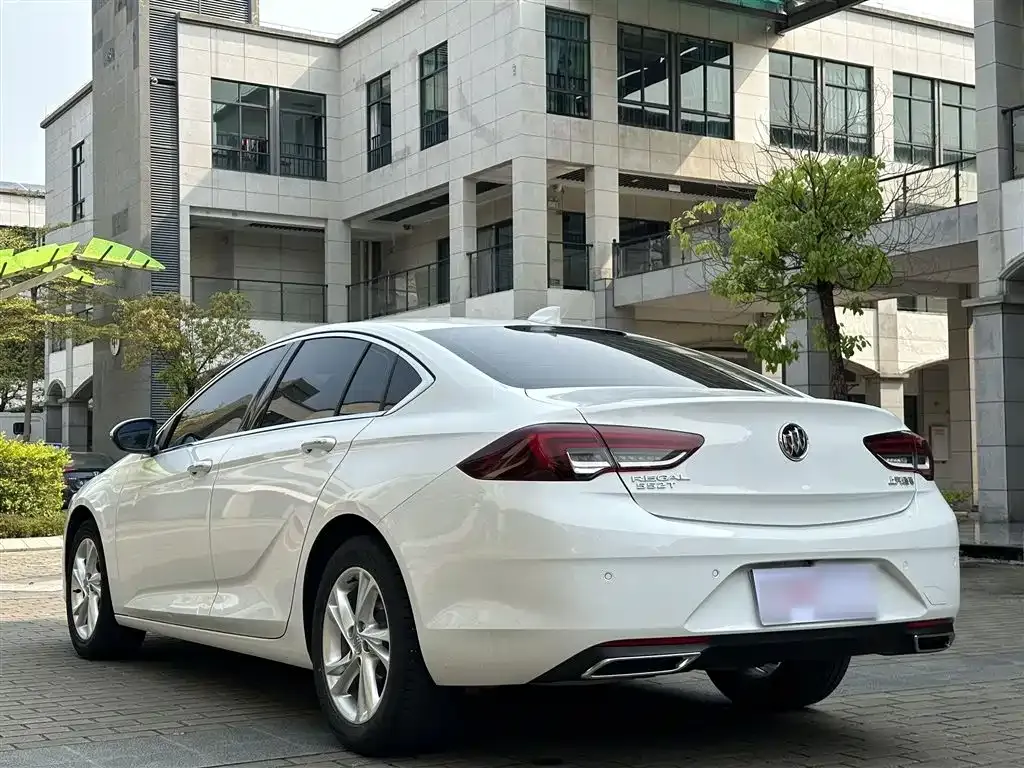 Buick Regal — фото 6