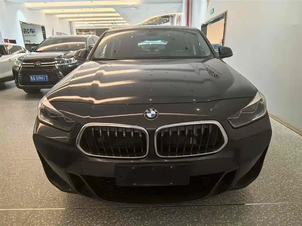 BMW X2 2022 из CN, фото 2