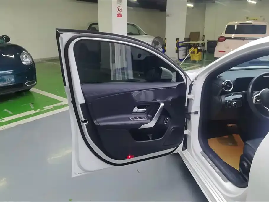 Mercedes-Benz A-Class 2021 из CN, фото 7