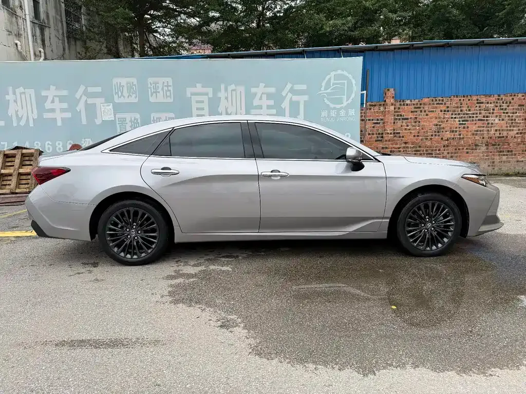 Toyota Avalon 2021 из CN, фото 7