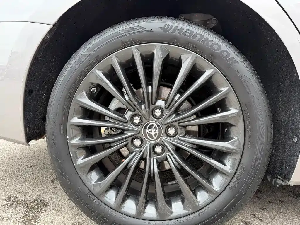 Toyota Avalon 2021 из CN, фото 8
