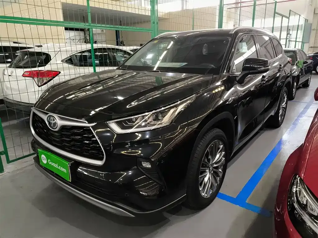 Toyota Highlander 2024 из CN, фото 2