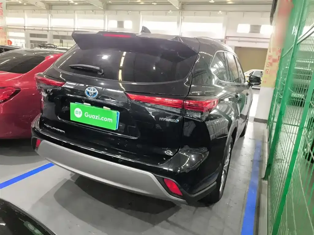 Toyota Highlander 2024 из CN, фото 7