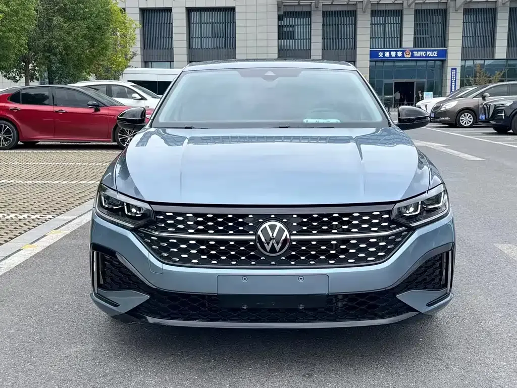 Volkswagen Lavida 2023 из CN, фото 2