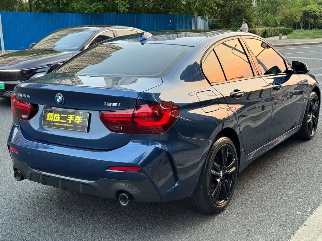 BMW 1 Series 2023 из CN, фото 6