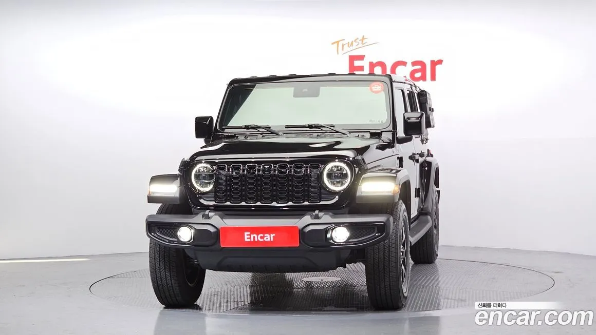 Jeep Wrangler 2024 из KR, фото 3