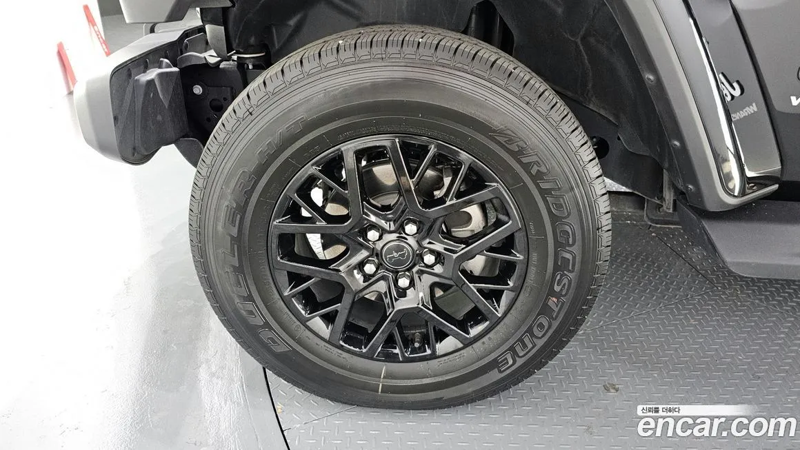 Jeep Wrangler 2024 из KR, фото 5