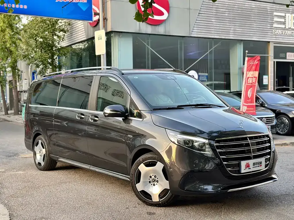 Mercedes-Benz V-Class — фото 5