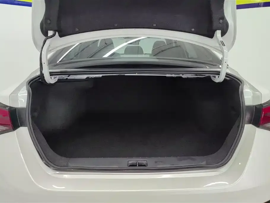 Nissan Sylphy 2024 из CN, фото 4
