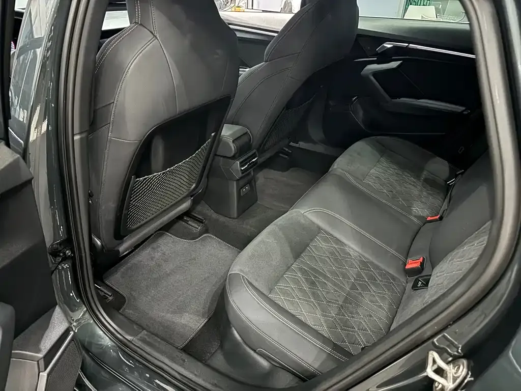 Audi A3 2024 из CN, фото 9