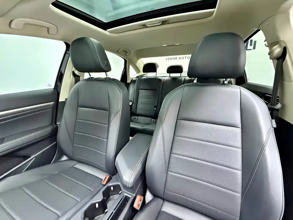 Volkswagen Lavida 2022 из CN, фото 10