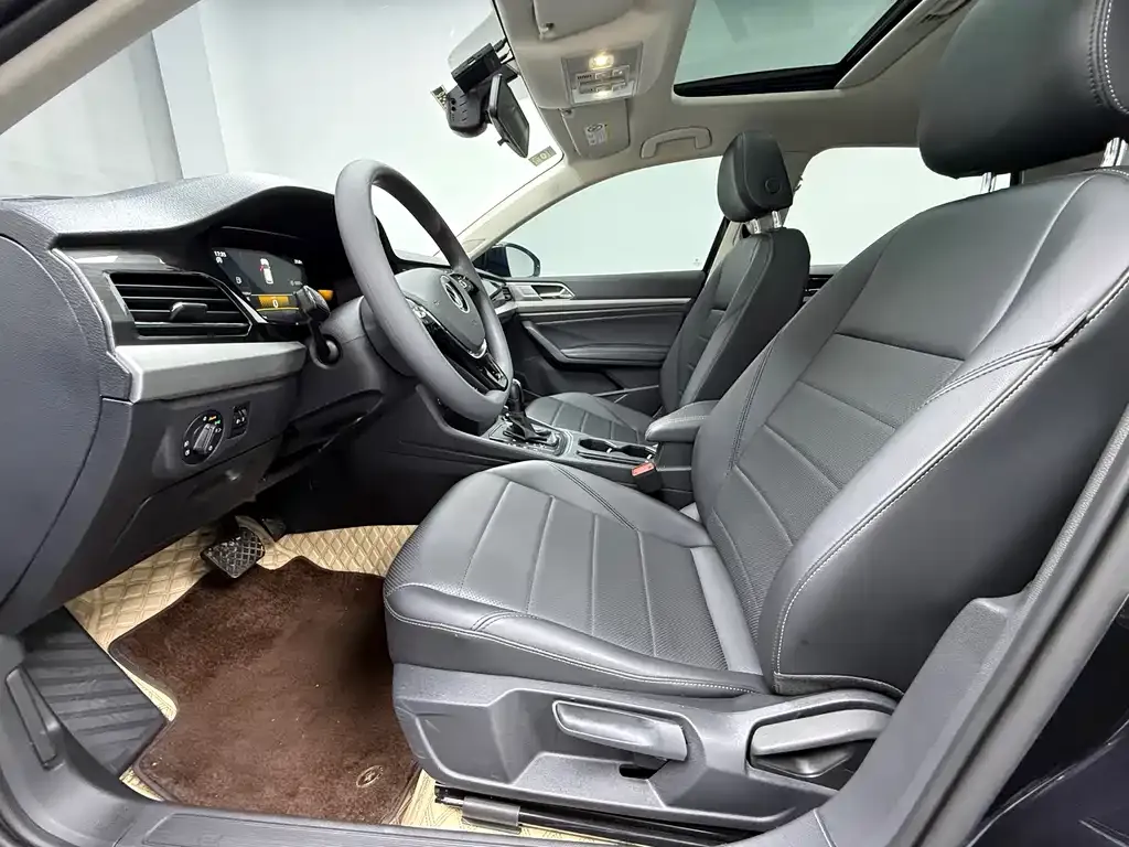 Volkswagen Lavida 2022 из CN, фото 6