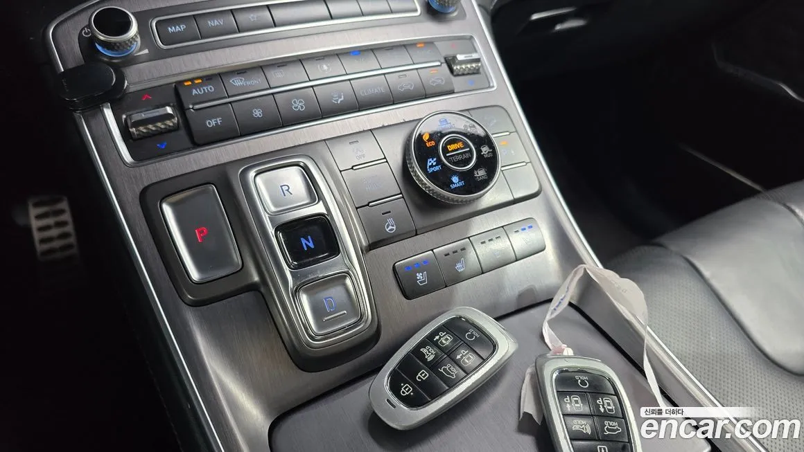 Hyundai Santafe — фото 9