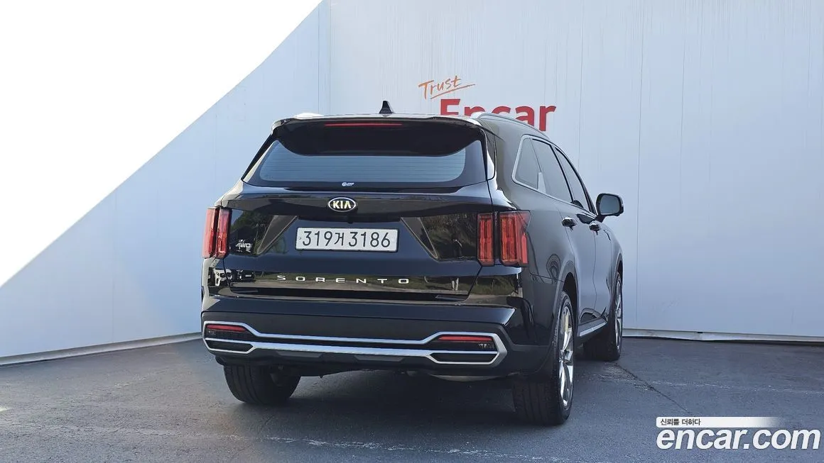 Kia Sorento — фото 4