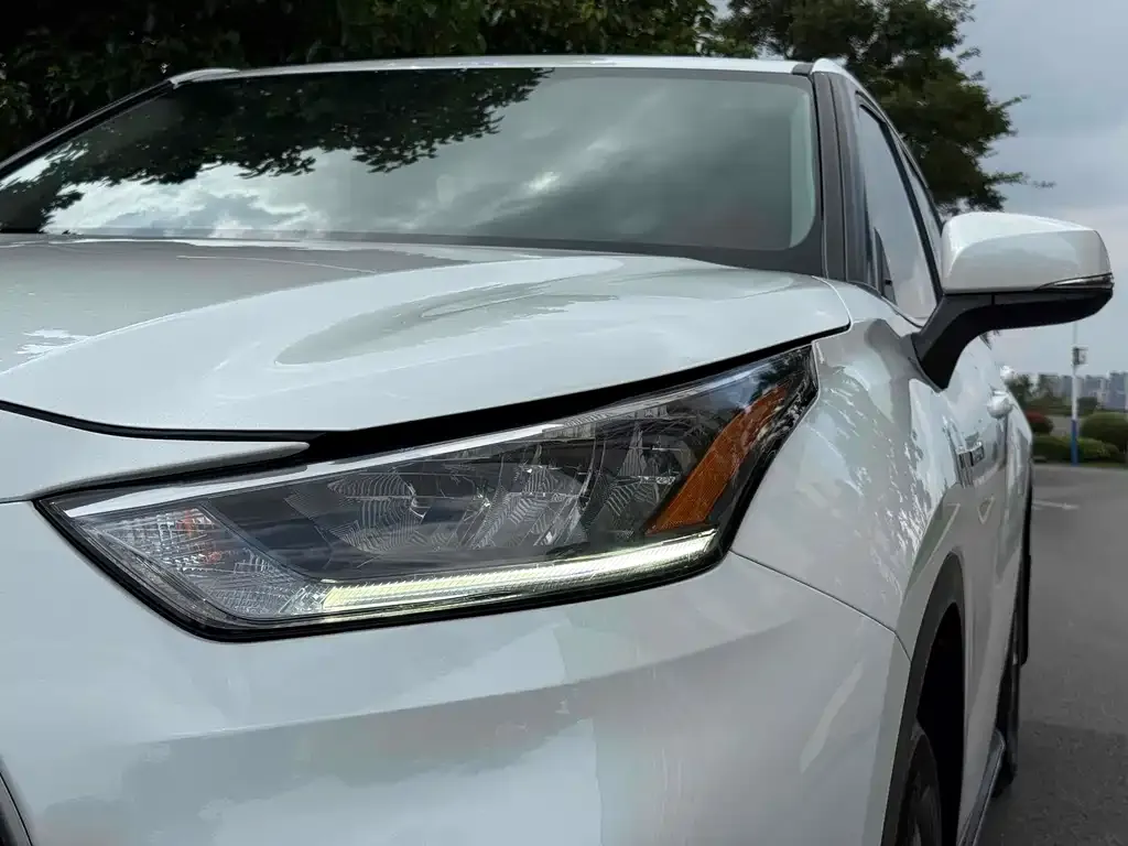 Toyota Highlander 2023 из CN, фото 7