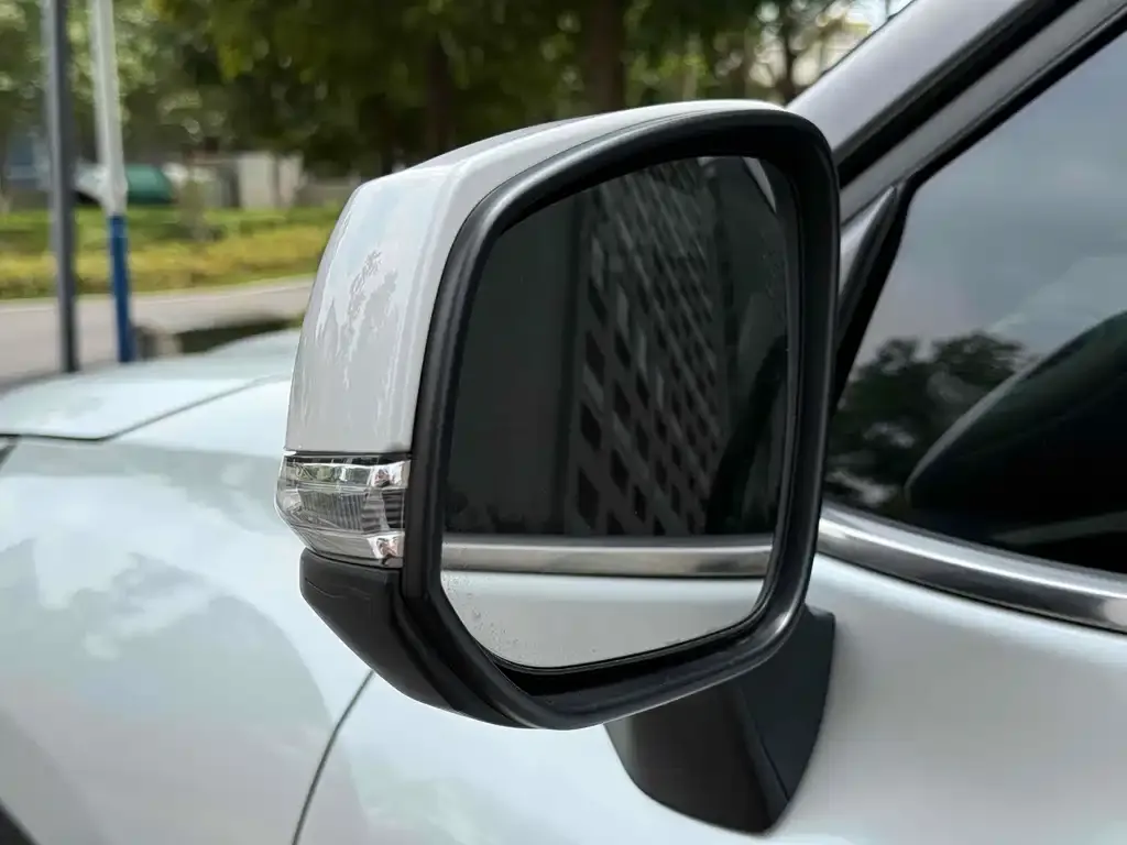 Toyota Highlander 2023 из CN, фото 9