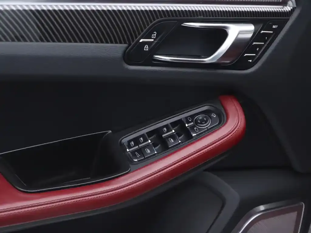 Porsche Macan 2022 из CN, фото 5