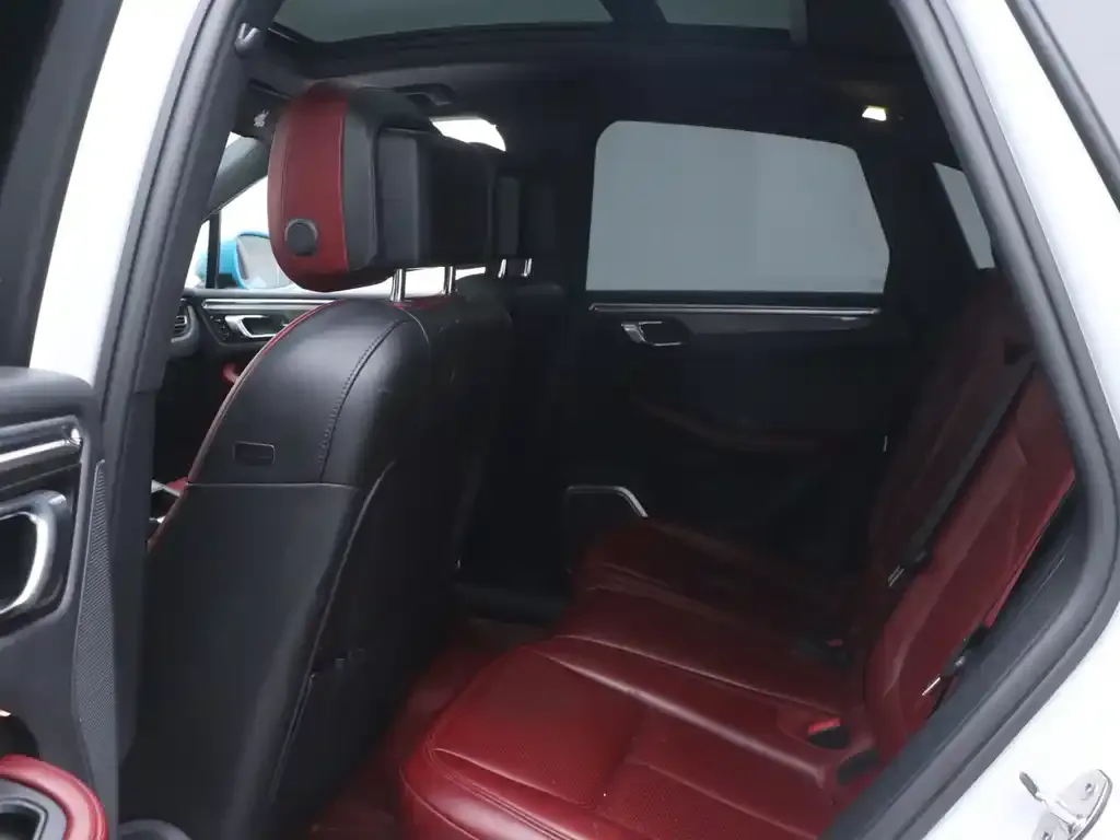Porsche Macan 2022 из CN, фото 8