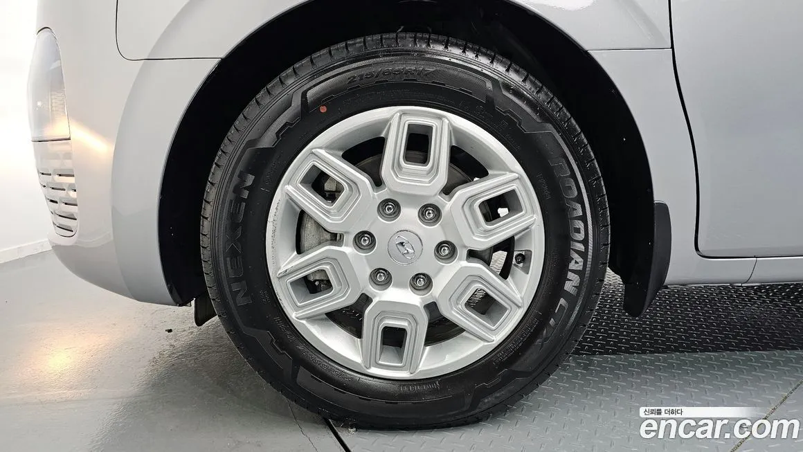 Hyundai Staria 2023 из KR, фото 5