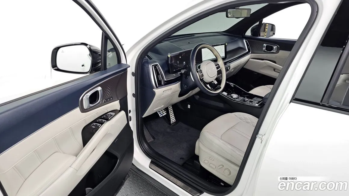 Kia Sorento — фото 10