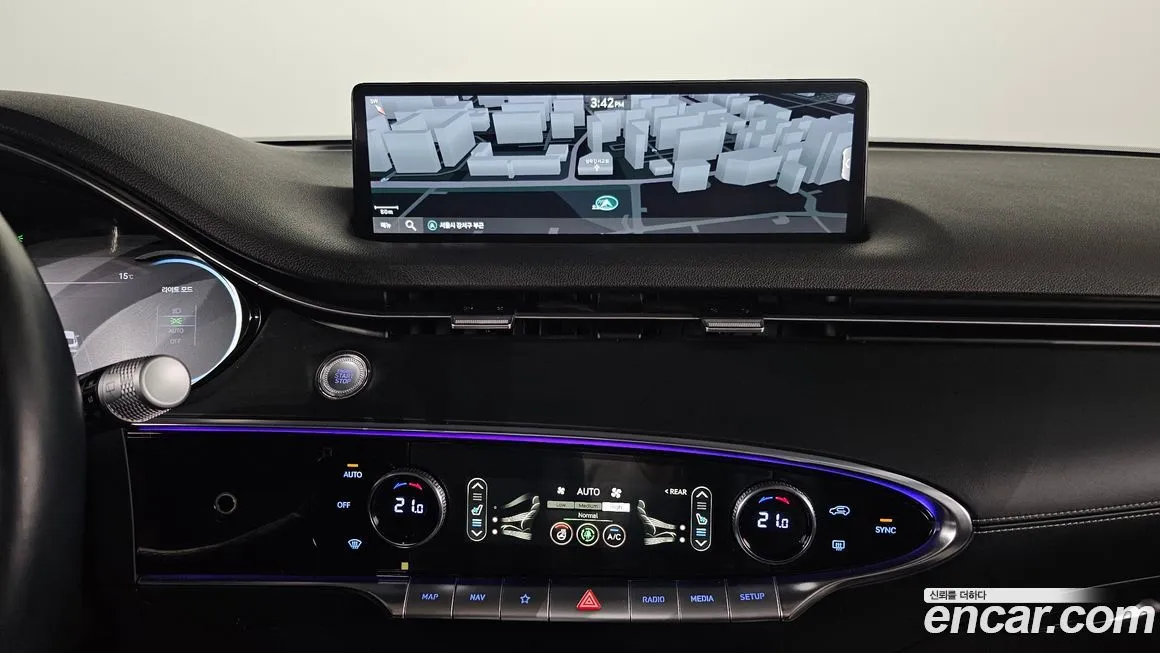 Genesis GV70 2024 из KR, фото 8