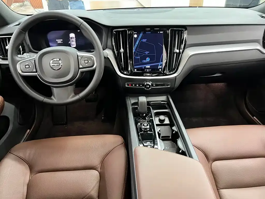 Volvo S60 2022 из CN, фото 7