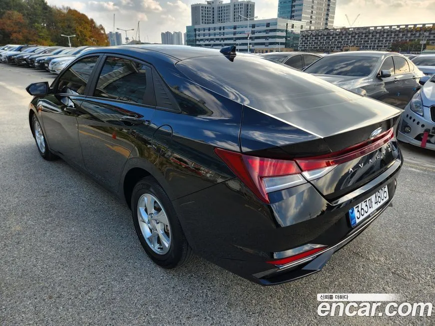 Hyundai AVANTE 2021 из KR, фото 2
