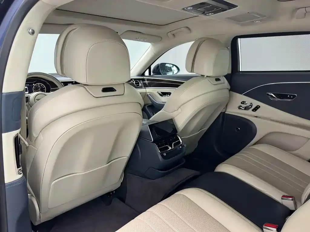 Bentley Flying Spur 2021 из CN, фото 8
