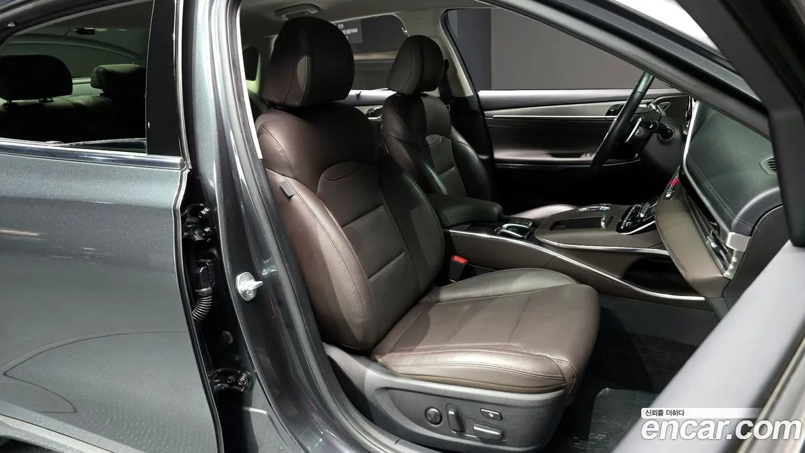 Hyundai Grandeur — фото 10