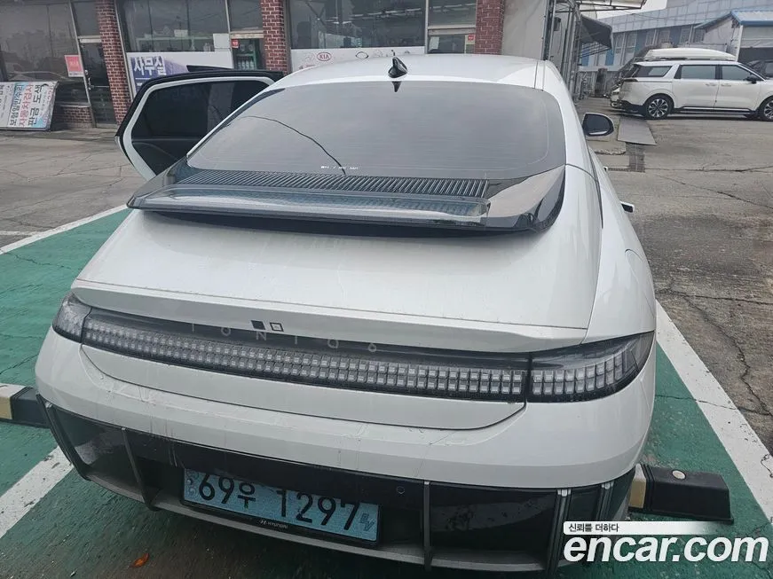 Hyundai Ioniq6 2023 из KR, фото 4