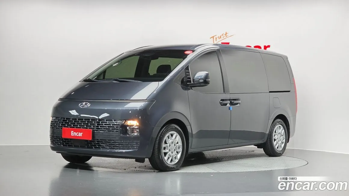 Hyundai Staria 2022 из KR, фото 1