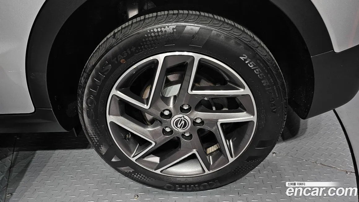 KG Mobility (Ssangyong) TIBOLI 2022 из KR, фото 5