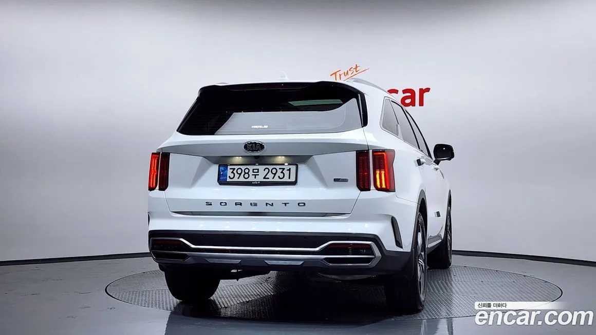 Kia Sorento — фото 4