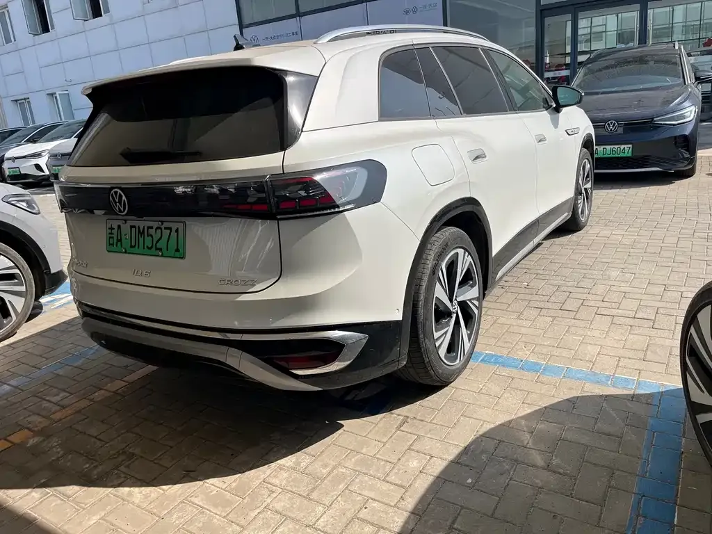 Volkswagen ID.6 Crozz 2024 из CN, фото 10
