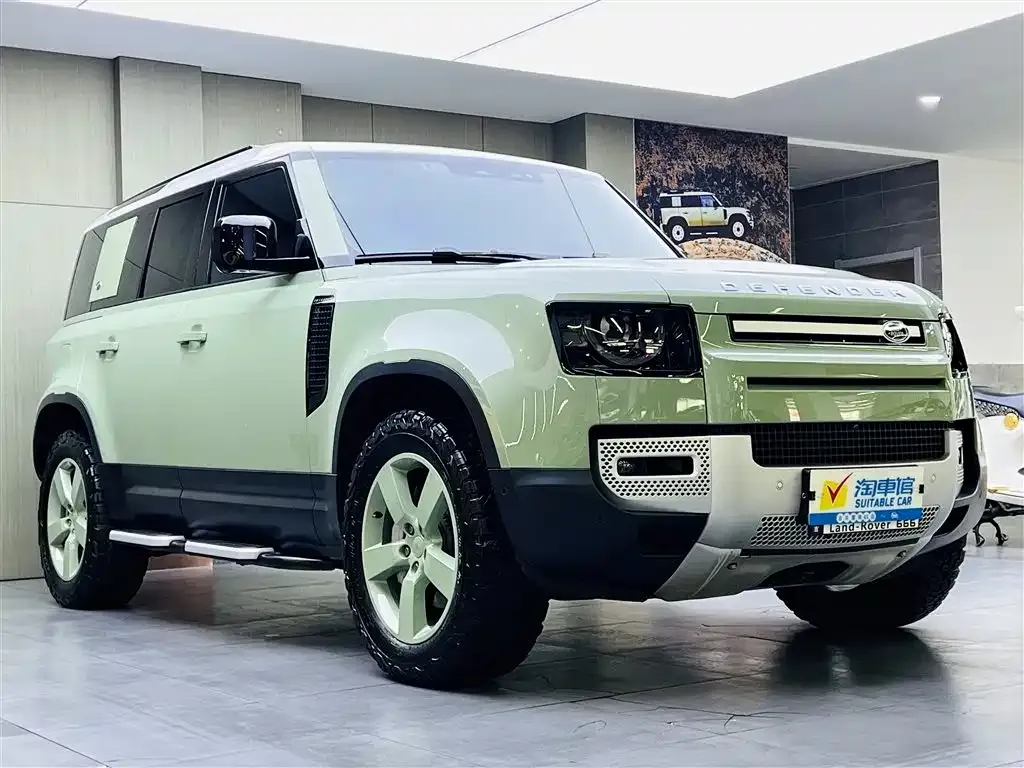 Land Rover Defender 2023 из CN, фото 3