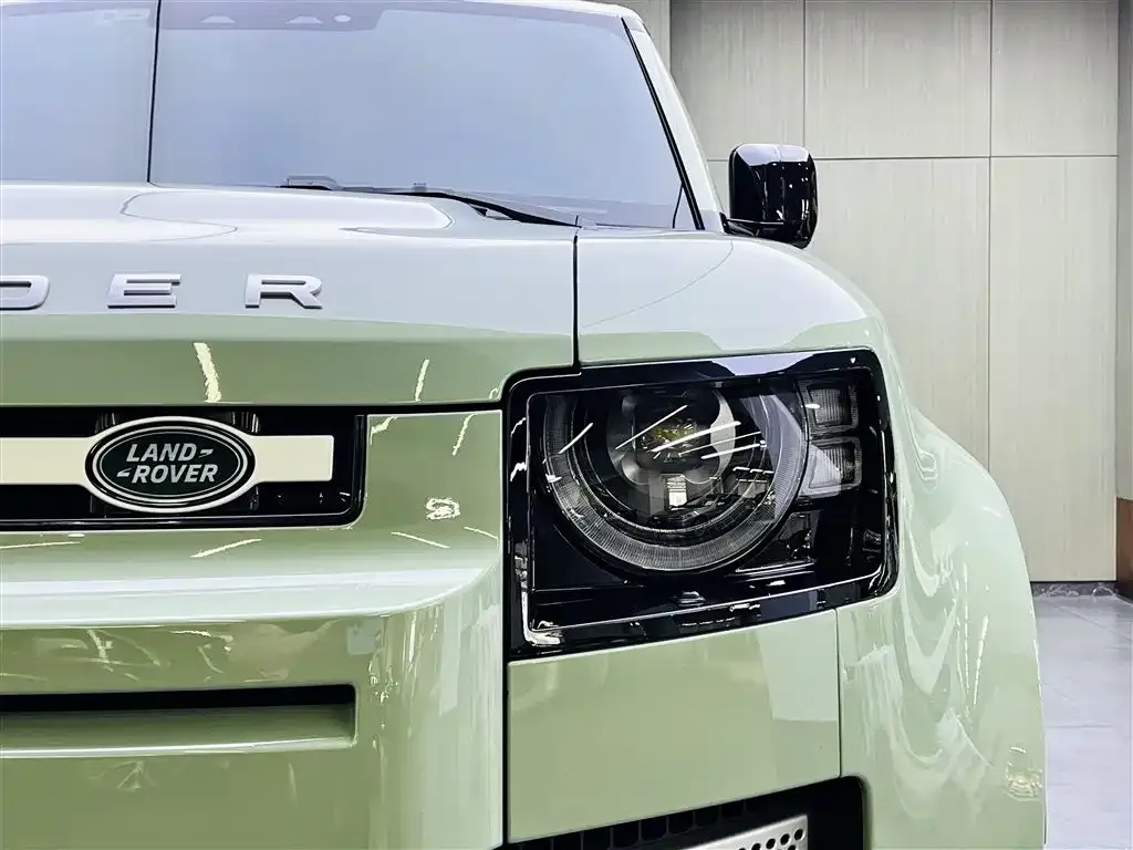 Land Rover Defender 2023 из CN, фото 7