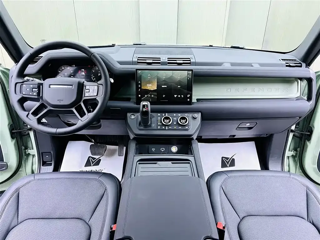Land Rover Defender 2023 из CN, фото 9