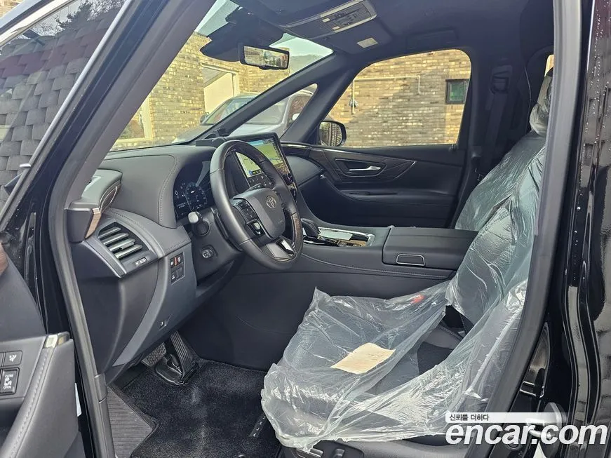 Toyota Alphard — фото 10