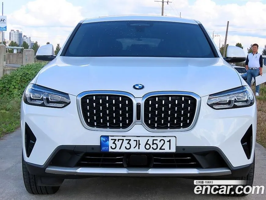 BMW X4 2023 из KR, фото 2