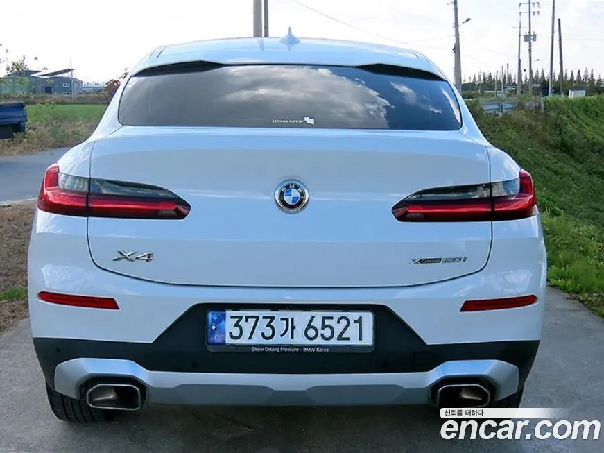 BMW X4 2023 из KR, фото 4