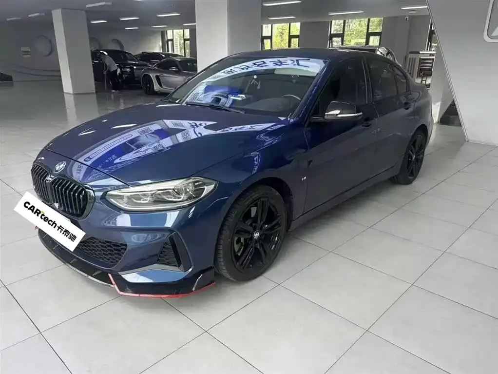 BMW 1 Series — фото 1