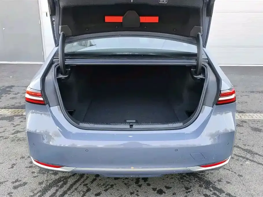 BMW i5 2024 из CN, фото 10