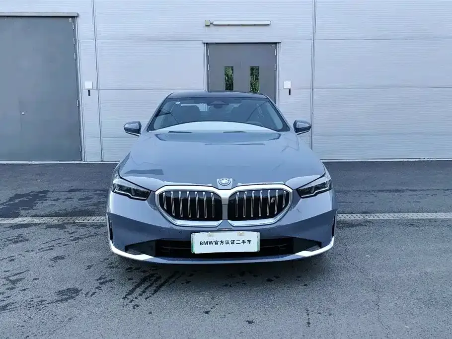 BMW i5 2024 из CN, фото 2