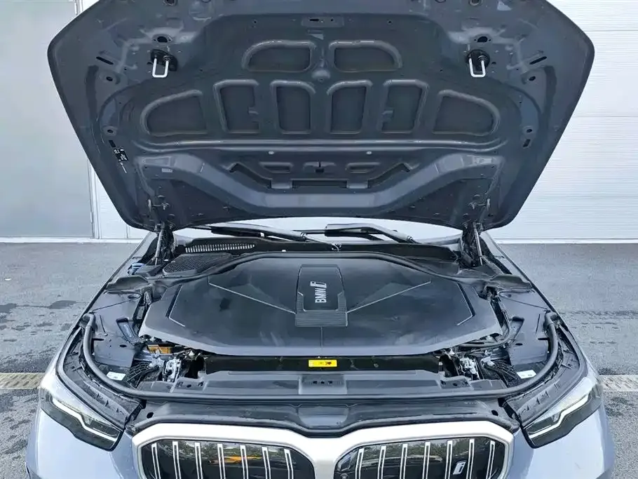 BMW i5 2024 из CN, фото 9